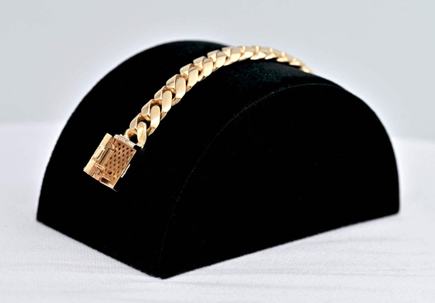 Cuban Link Bracelet Diamond Lock