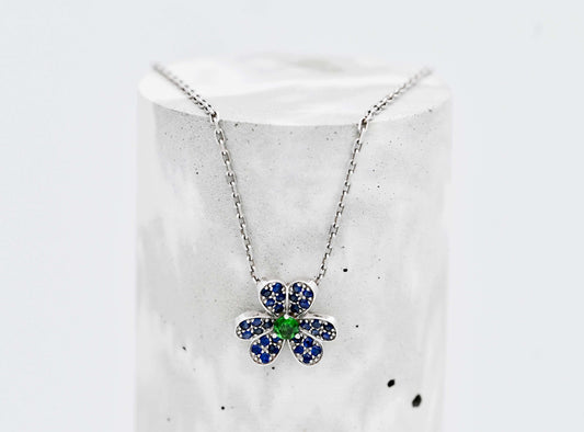 Clover Sapphire Necklace